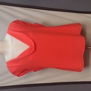 Red polyester scoop neck tank